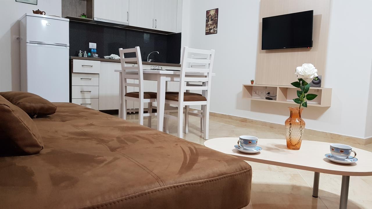 Appartamento Giallo Vlorë Extérieur photo